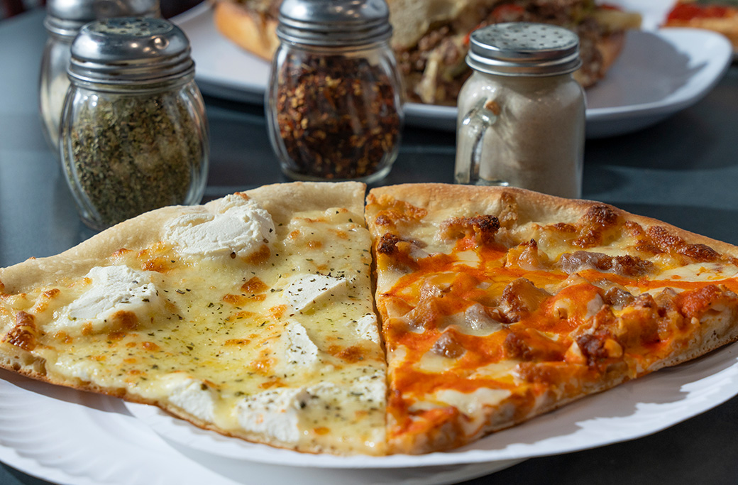 Enjoy Delicious Pizza Without the Hassle