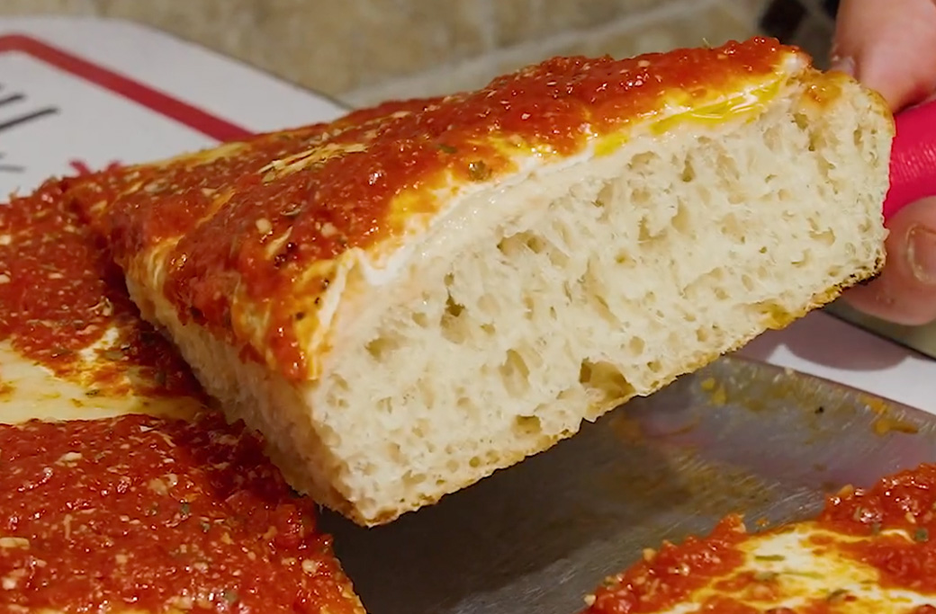 What Makes a Pizza the "Best" in Manahawkyn, NJ?